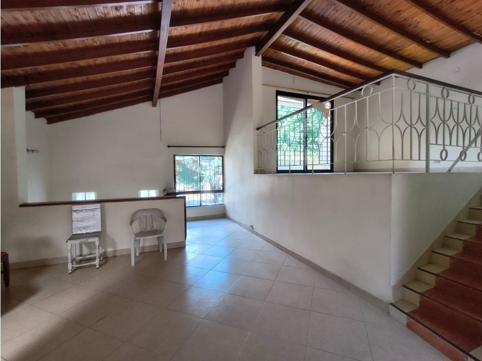 Casa en venta Antioquia Medellín Florida Nueva 147 m2 Habitaciones 4 Baños 2 Garajes 1 Precio $590000000