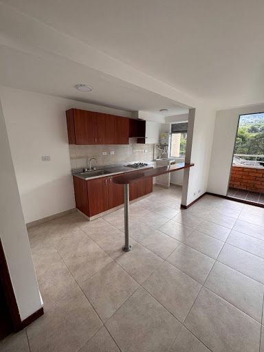Apartamento en arriendo Antioquia Itagüí Ditaires 65 m2 Habitaciones 3 Baños 2 Garajes 1 Precio $2300000