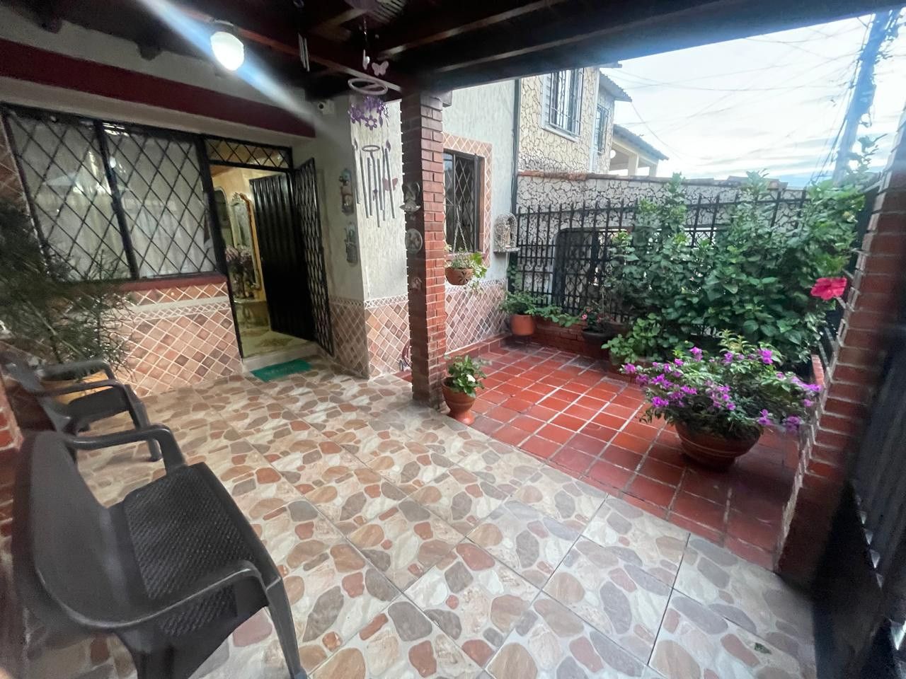 Casa en venta Santander Floridablanca Los Andes 85 m2 Habitaciones 4 Baños 3 Garajes 1 Precio $450000000