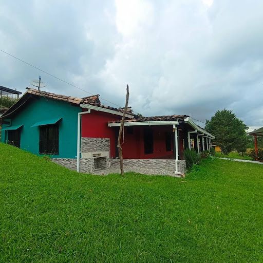 Casa Campestre en arriendo Antioquia San Vicente San Vicente 100 m2 Habitaciones 4 Baños 2 Garajes 1 Precio $3000000