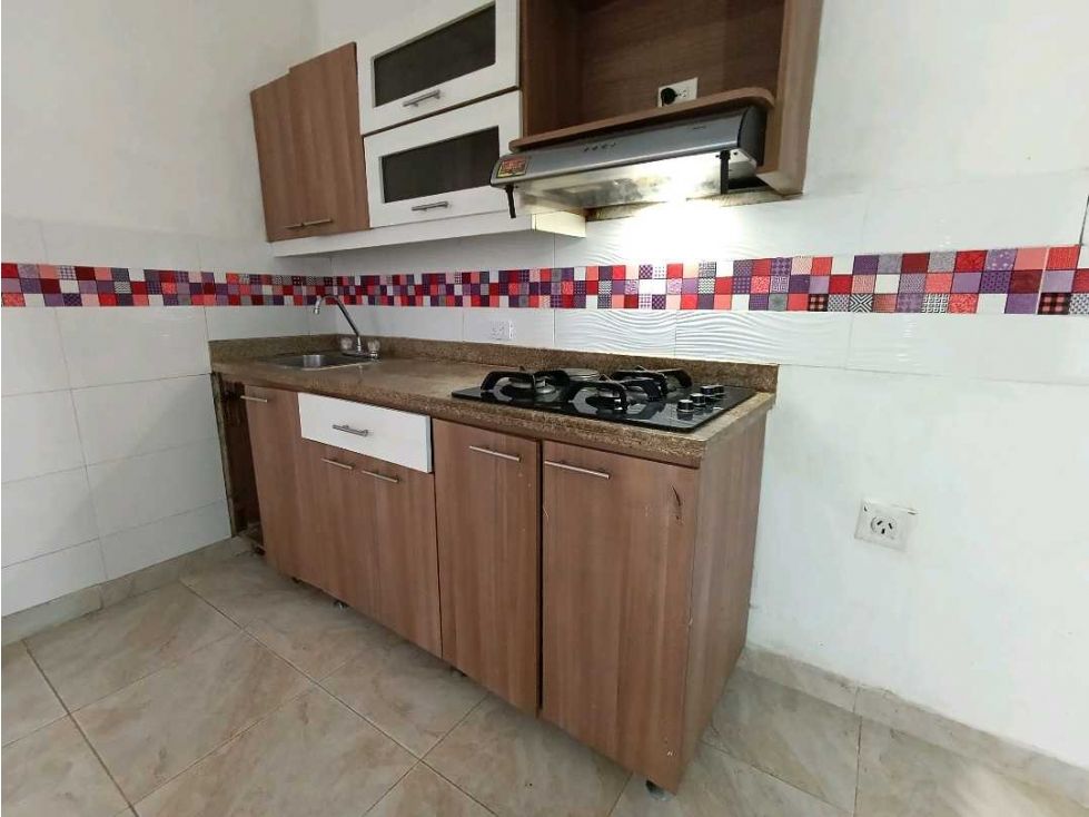 Casa en arriendo Antioquia Medellín Boston 140 m2 Habitaciones 4 Baños 2 Garajes 0 Precio $2650000