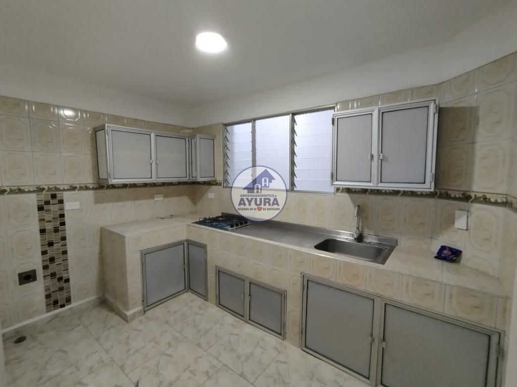 Casa en arriendo Antioquia Envigado Alcalá 90 m2 Habitaciones 2 Baños 2 Garajes 1 Precio $2500000