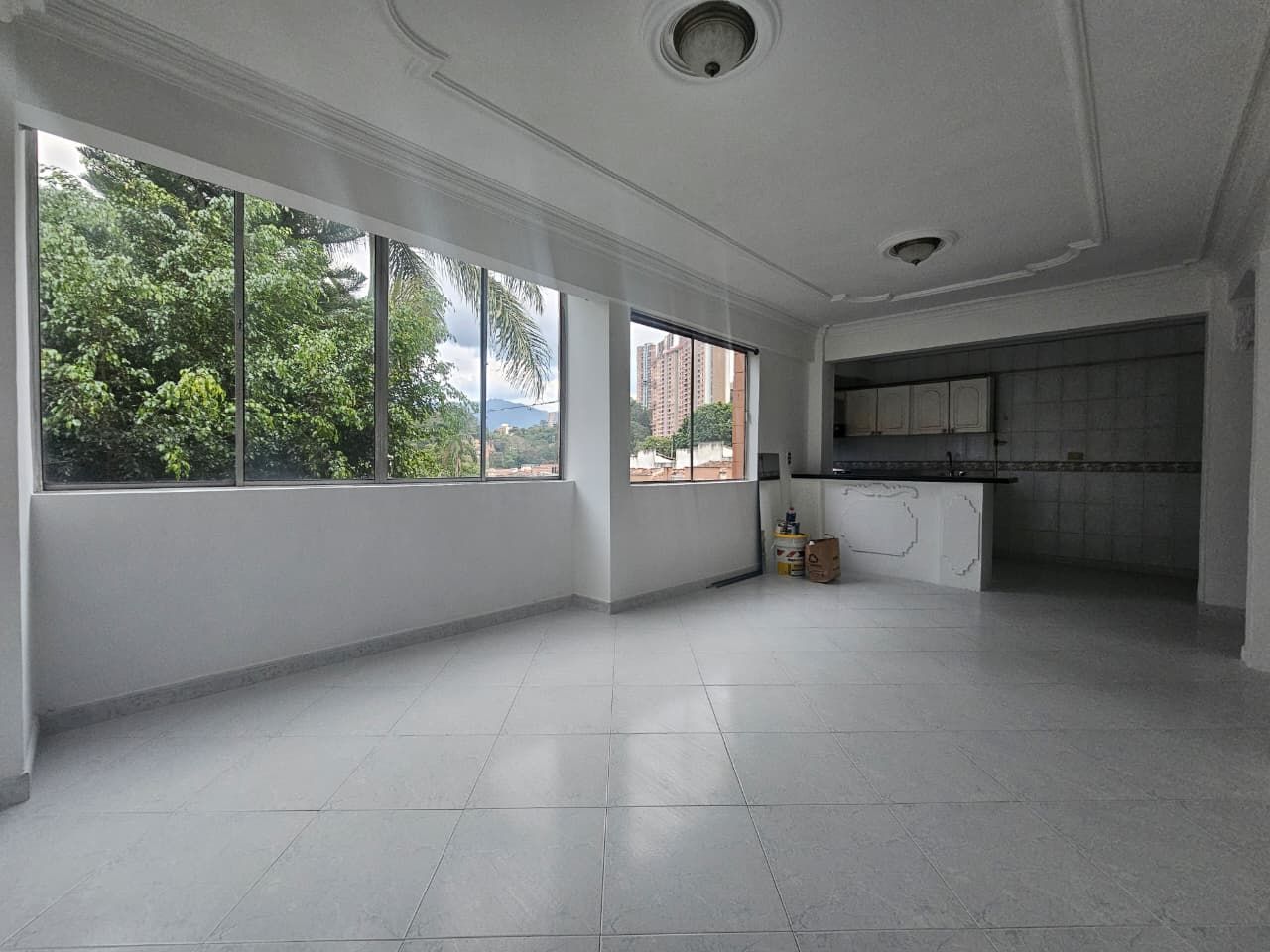 Apartamento en venta Antioquia Medellín El Rincon 77 m2 Habitaciones 3 Baños 2 Garajes 1 Precio $315000000
