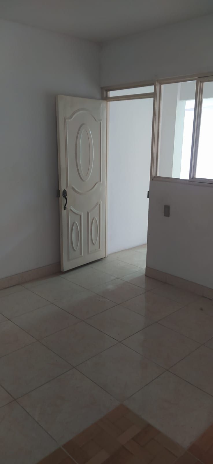 Local en arriendo Valle Del Cauca Cali 3 De Julio 110 m2 Habitaciones 0 Baños 2 Garajes 0 Precio $2100000