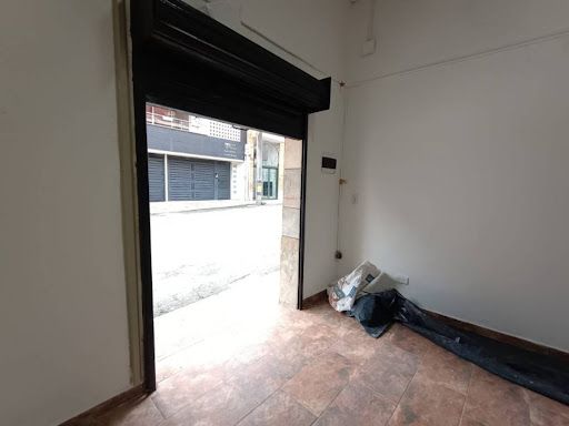 Local en arriendo Antioquia Envigado San José 30 m2 Habitaciones 0 Baños 1 Garajes 0 Precio $2300000