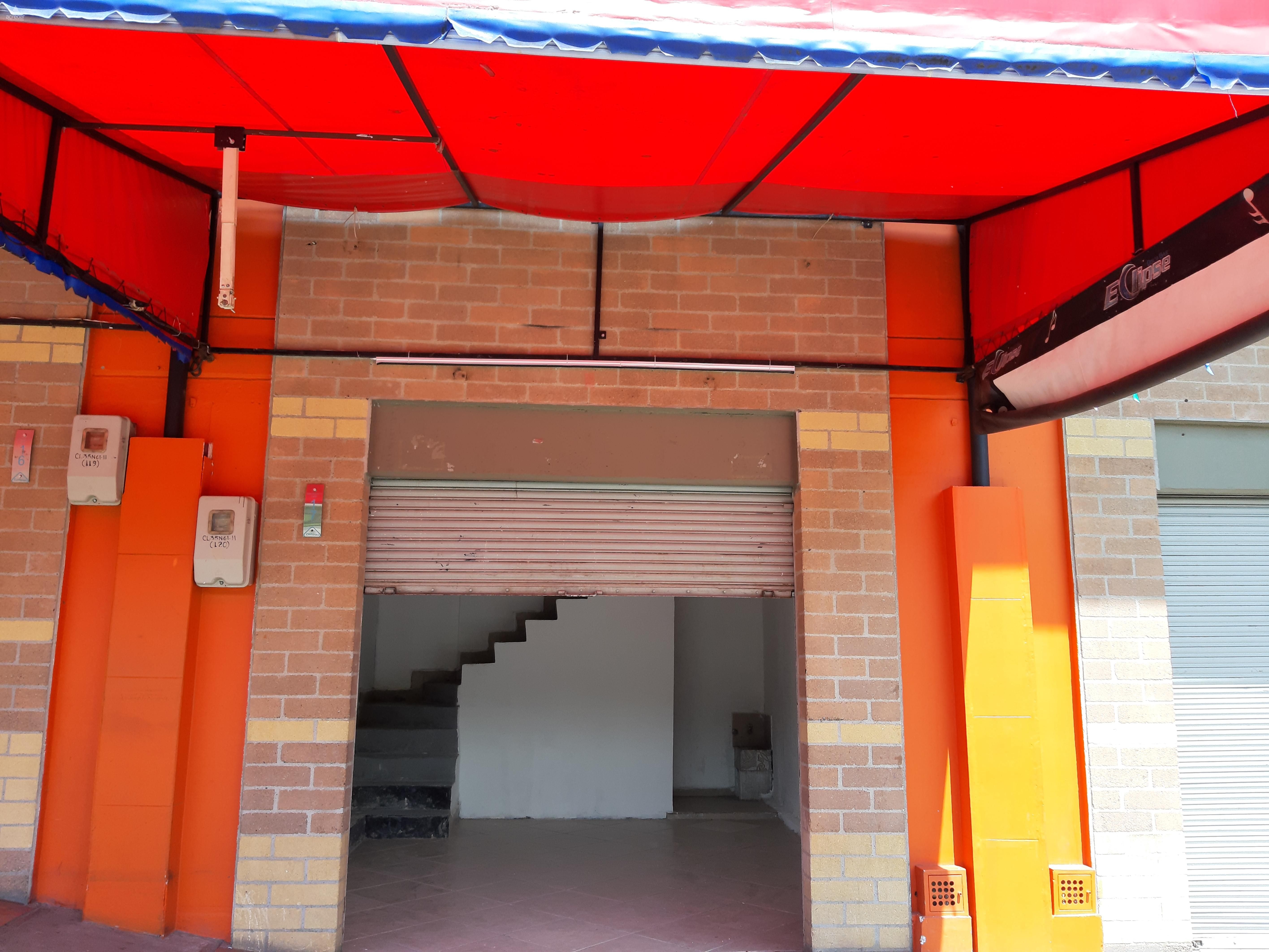 Local en arriendo Antioquia Itagüí Ditaires 22 m2 Habitaciones 0 Baños 1 Garajes 0 Precio $1700000