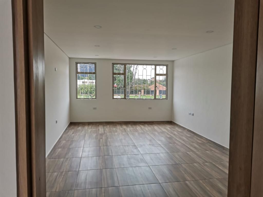 Apartamento en venta Cundinamarca Bogotá I Sector 150 m2 Habitaciones 3 Baños 2 Garajes 1 Precio $700000000