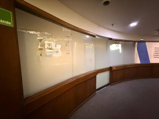 Oficina en arriendo Antioquia Medellín Castropol 60 m2 Habitaciones 0 Baños 1 Garajes 2 Precio $8500000