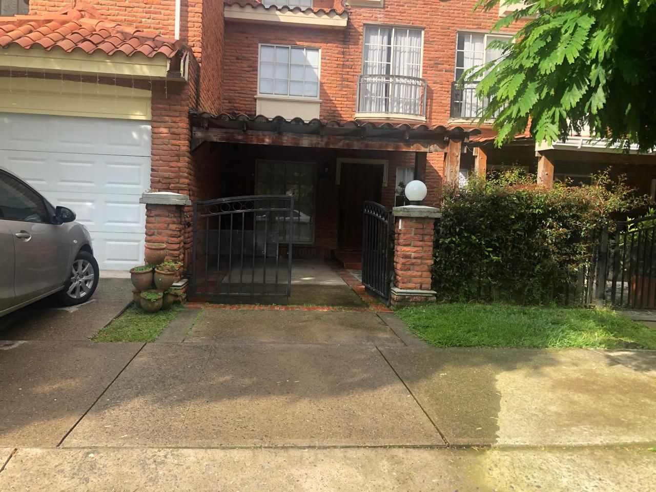 Casa en arriendo Risaralda Pereira Jardin De Velez Y Velez 150 m2 Habitaciones 4 Baños 4 Garajes 1 Precio $4700000