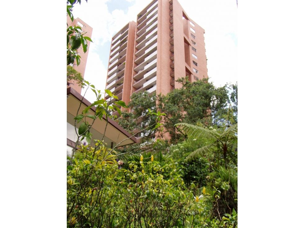 Apartamento en arriendo Antioquia Medellín Los Naranjos 100 m2 Habitaciones 2 Baños 2 Garajes 2 Precio $6000000