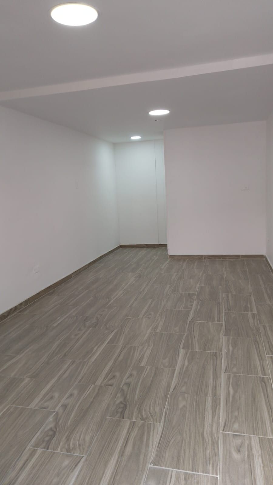 Local en arriendo Risaralda Pereira Los Corales 13 m2 Habitaciones 0 Baños 1 Garajes 0 Precio $650000