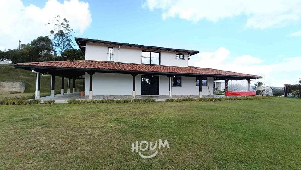 Casa en arriendo Antioquia Rionegro Rionegro 380 m2 Habitaciones 4 Baños 4 Garajes 3 Precio $5000001