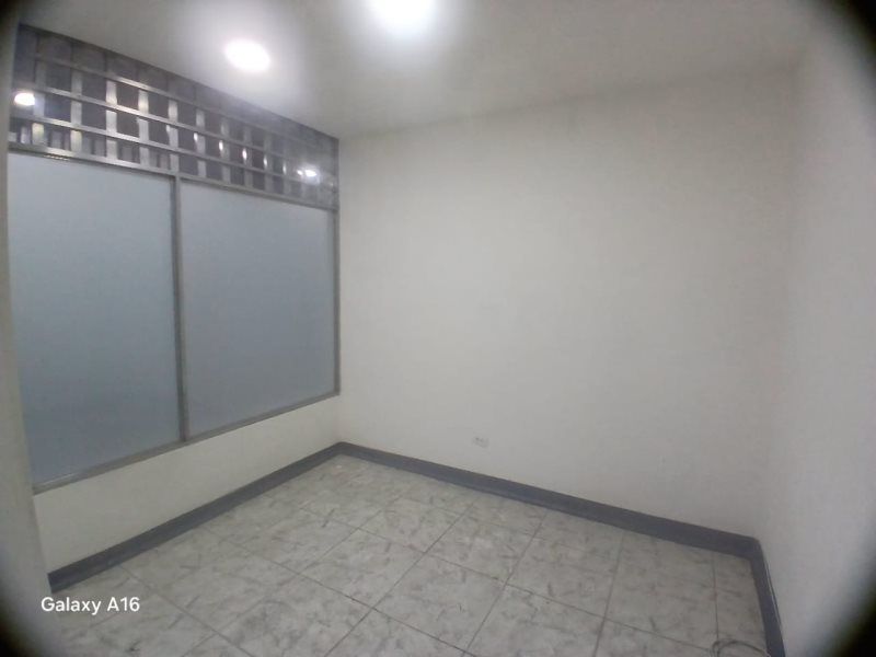 Oficina en arriendo Antioquia Medellín La America 22 m2 Habitaciones 0 Baños 1 Garajes 0 Precio $1150000