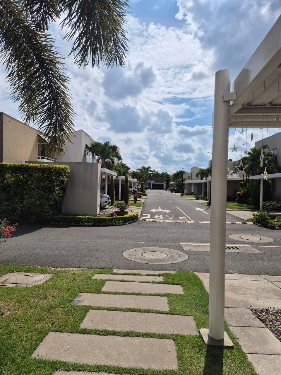 Casa en venta Valle Del Cauca Jamundí Cr Tangelos De Verde Alfaguara 177 m2 Habitaciones 3 Baños 3 Garajes 3 Precio $664000000