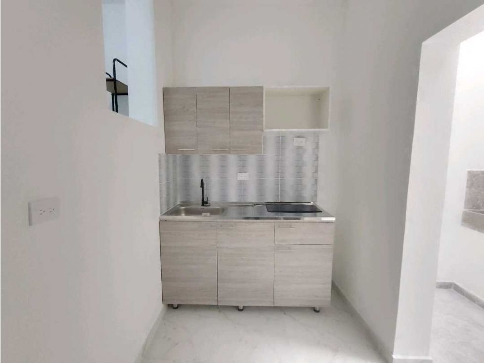Apartaestudio en arriendo Antioquia Medellín Bombona No1 30 m2 Habitaciones 1 Baños 1 Garajes 0 Precio $900000