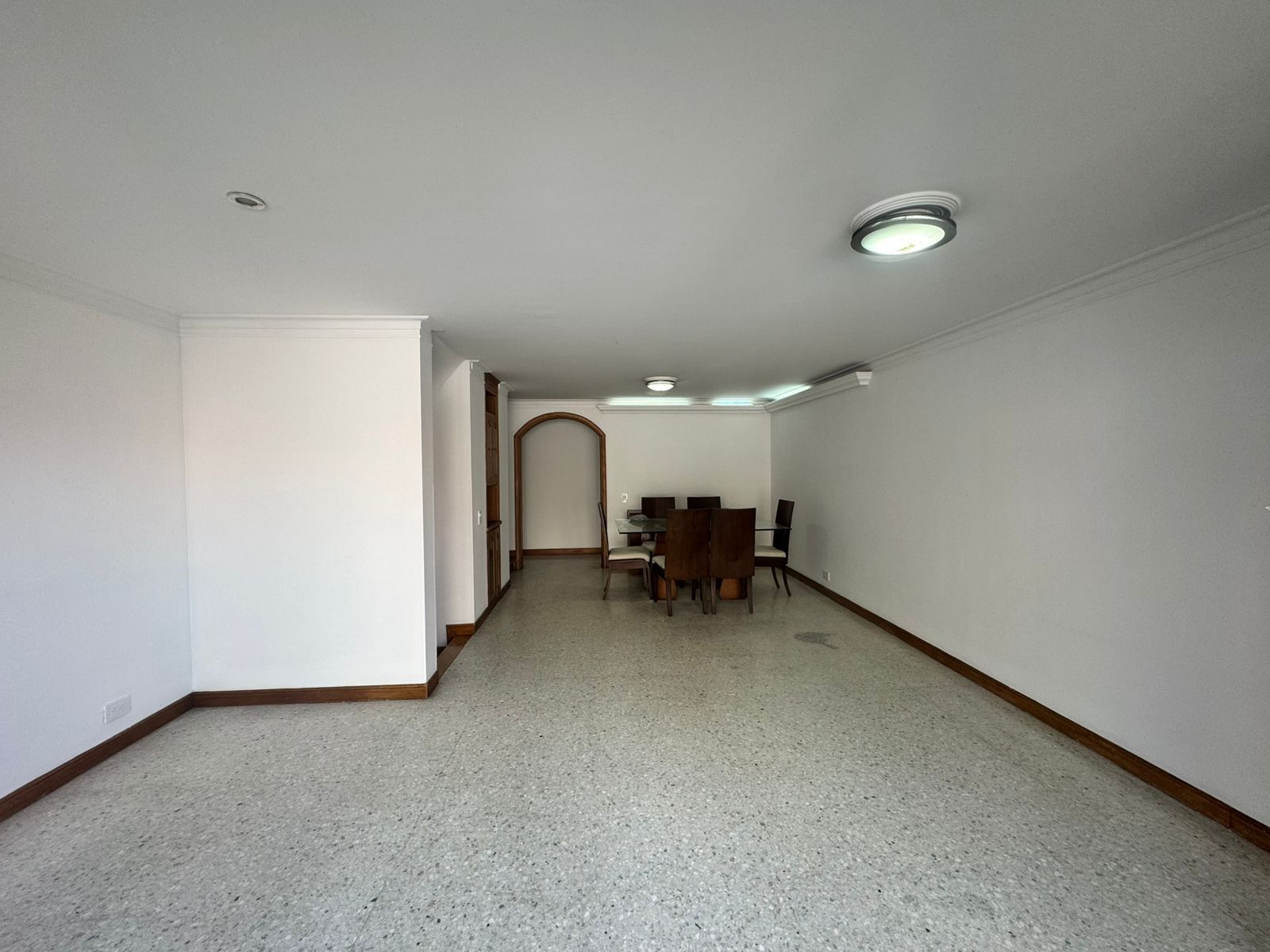 Casa en venta Antioquia Medellín Castropol 200 m2 Habitaciones 4 Baños 4 Garajes 2 Precio $999000000