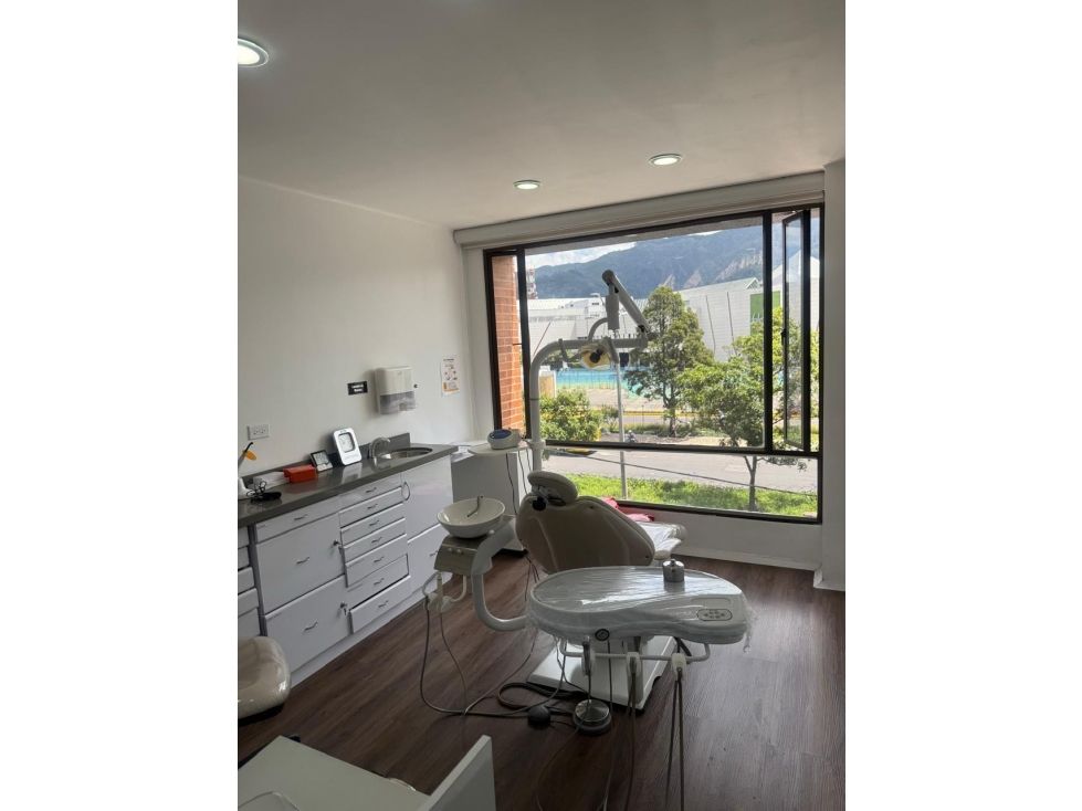 Oficina en venta Cundinamarca Bogotá Santa Barbara Occidental 41 m2 Habitaciones 0 Baños 1 Garajes 0 Precio $410000000