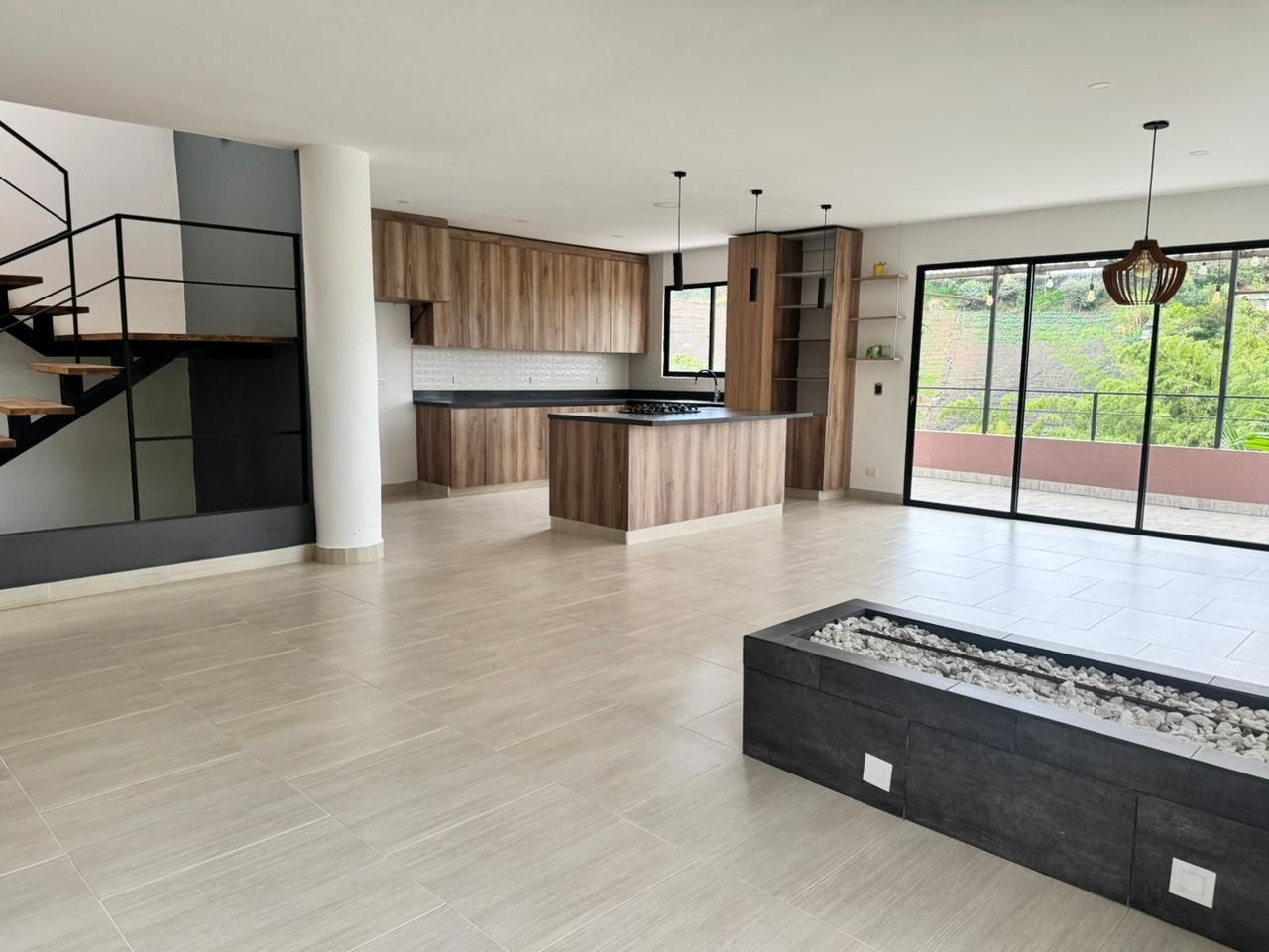 Finca en arriendo Antioquia Marinilla La Industrial 300 m2 Habitaciones 5 Baños 7 Garajes 6 Precio $4400000