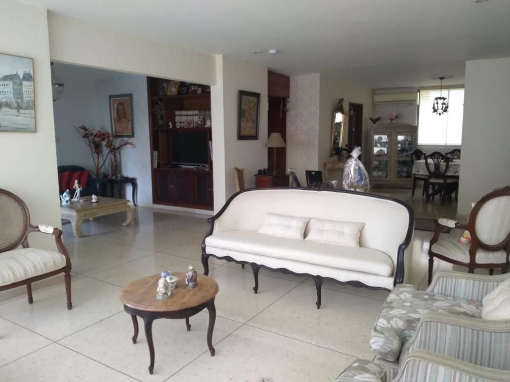Apartamento en arriendo Atlántico Barranquilla Altos Del Prado 182 m2 Habitaciones 3 Baños 3 Garajes 2 Precio $4200000