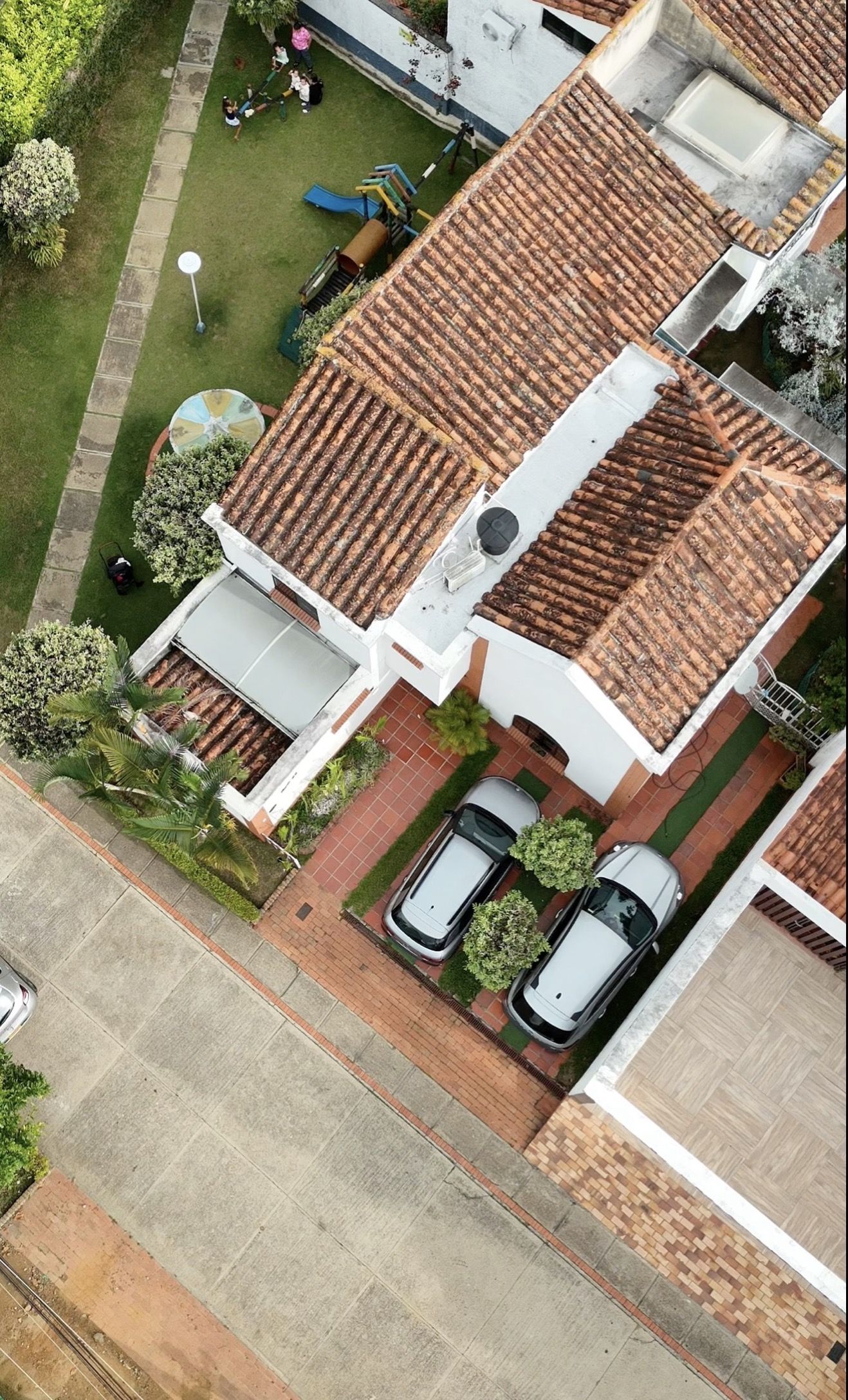 Casa en arriendo Santander Bucaramanga Lagos Del Cacique 230 m2 Habitaciones 4 Baños 3 Garajes 4 Precio $5680000