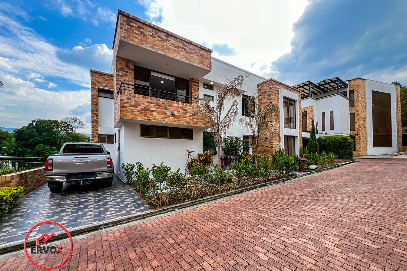 Casa en venta Tolima Ibagué El Carmen 380 m2 Habitaciones 5 Baños 5 Garajes 2 Precio $1400000000