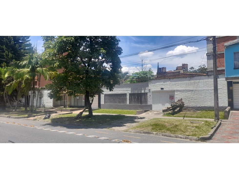 Lote en venta Antioquia Medellín Ud Atanasio Girardot 240 m2 Habitaciones 0 Baños 0 Garajes 0 Precio $8500000000