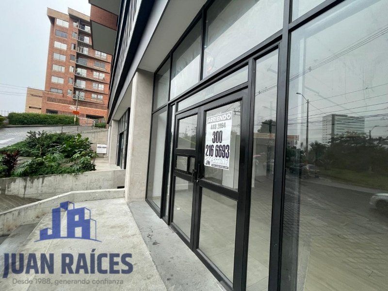 Local en arriendo Antioquia Envigado Las Casitas 120 m2 Habitaciones 0 Baños 2 Garajes 0 Precio $15000000