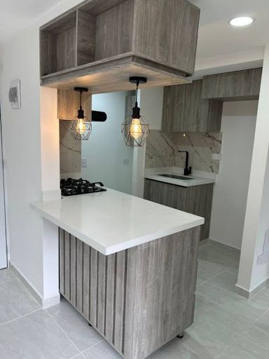 Apartamento en arriendo Antioquia Medellín Pajarito 1322 m2 Habitaciones 3 Baños 2 Garajes 0 Precio $1600000