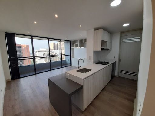 Apartaestudio en arriendo Antioquia Medellín Los Balsos No1 93 m2 Habitaciones 1 Baños 2 Garajes 1 Precio $4500000