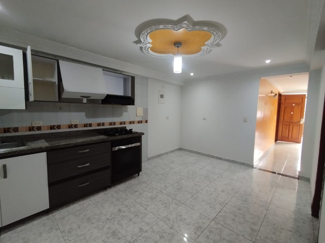 Apartamento en arriendo Risaralda Pereira Maraya 130 m2 Habitaciones 2 Baños 2 Garajes 1 Precio $1500000