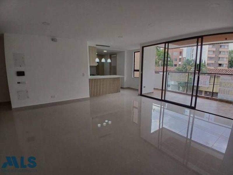 Apartamento en venta Antioquia Medellín Rosales 132 m2 Habitaciones 3 Baños 2 Garajes 2 Precio $980000000