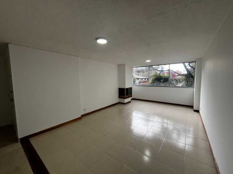 Apartamento en venta Cundinamarca Bogotá La Castellana 103 m2 Habitaciones 3 Baños 2 Garajes 1 Precio $550000000