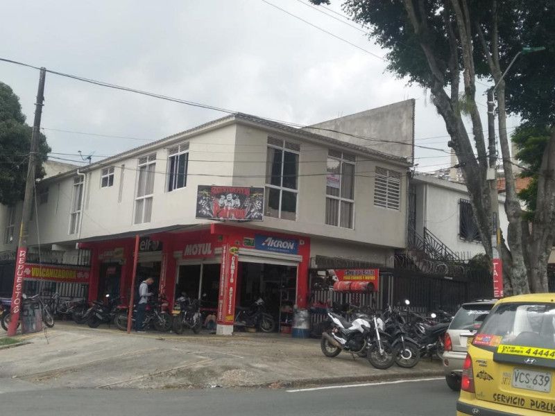 Edificio en venta Valle Del Cauca Cali Urbanización Nueva Granada 290 m2 Habitaciones 8 Baños 7 Garajes 0 Precio $800000000