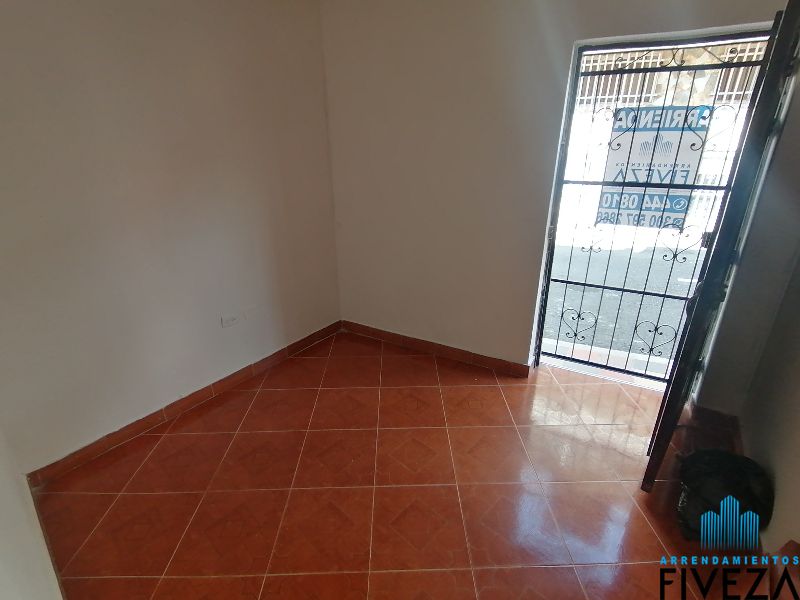 Apartaestudio en arriendo Antioquia Itagüí Las Margaritas 50 m2 Habitaciones 1 Baños 1 Garajes 0 Precio $1030000
