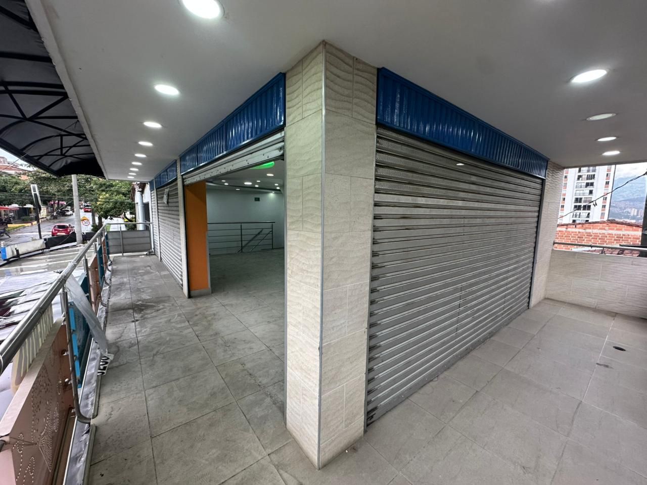 Local en arriendo Antioquia Medellín Miranda 65 m2 Habitaciones 0 Baños 1 Garajes 0 Precio $3700000