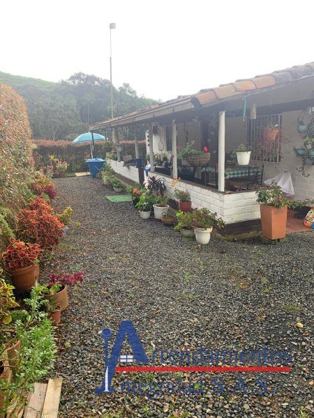 Casa en venta Antioquia La Unión La Unión 35000 m2 Habitaciones 2 Baños 2 Garajes 1 Precio $550000000
