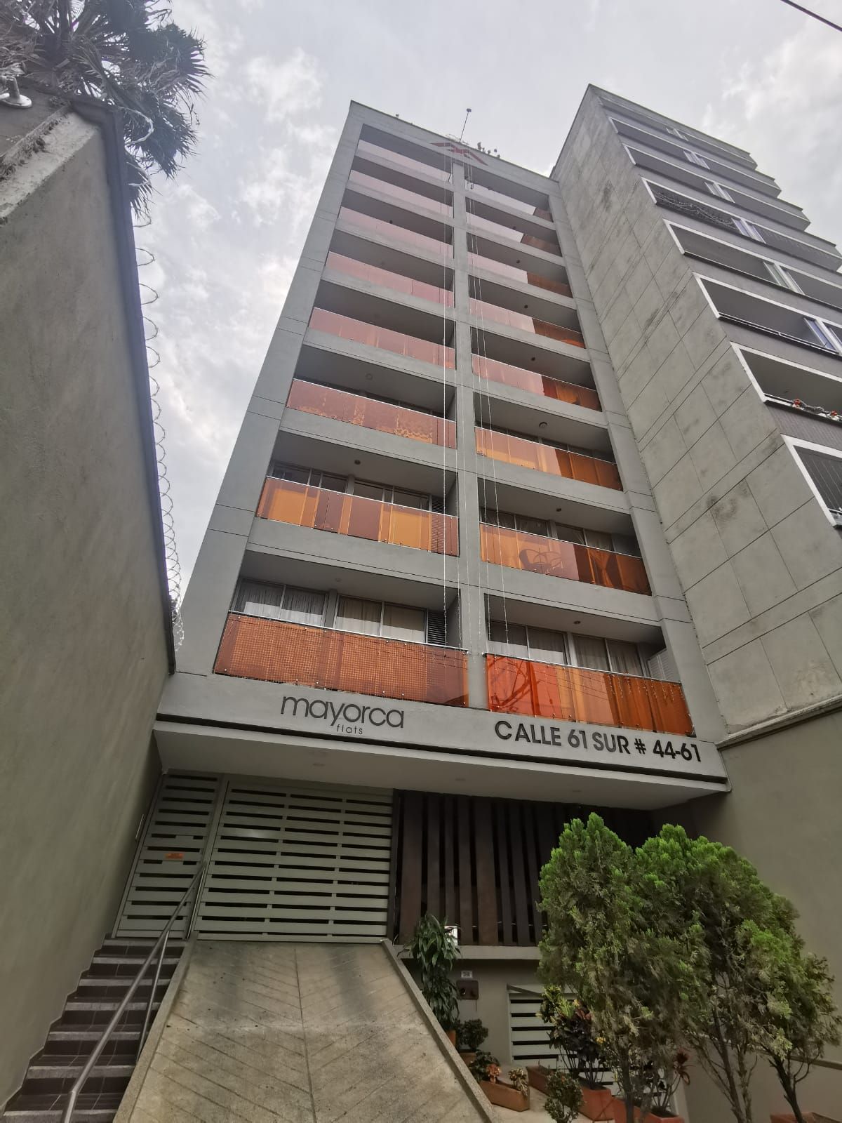 Apartaestudio en venta Antioquia Sabaneta Restrepo Naranjo 57 m2 Habitaciones 1 Baños 2 Garajes 1 Precio $365000000