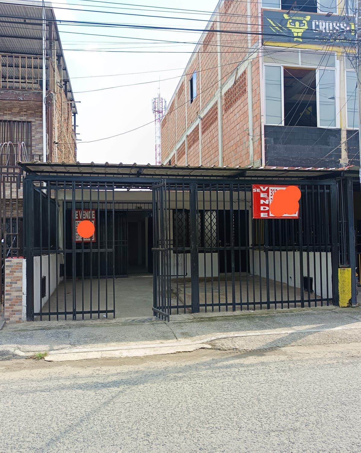 Local en venta Valle Del Cauca Cali El Trébol 128 m2 Habitaciones 0 Baños 1 Garajes 2 Precio $420000000