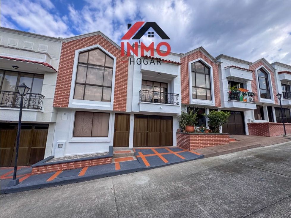 Casa en venta Risaralda Santa Rosa De Cabal Monserrate 194 m2 Habitaciones 4 Baños 3 Garajes 1 Precio $550000000