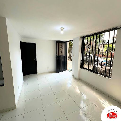 Apartamento en arriendo Valle Del Cauca Cali Urbanización La Merced 35 m2 Habitaciones 2 Baños 1 Garajes 1 Precio $1200000