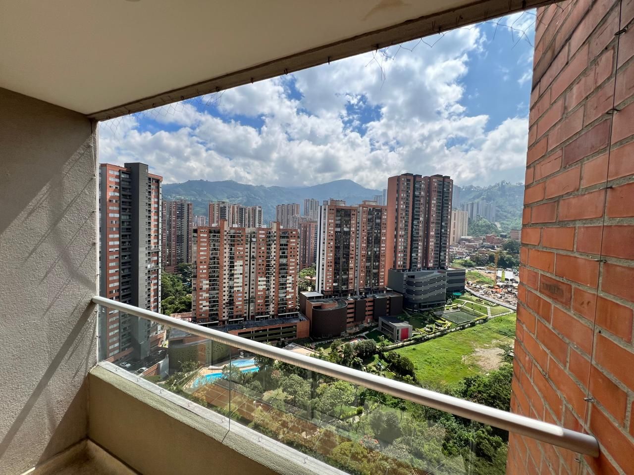 Apartamento en arriendo Antioquia Sabaneta Tres Esquinas 72 m2 Habitaciones 3 Baños 2 Garajes 1 Precio $3100000