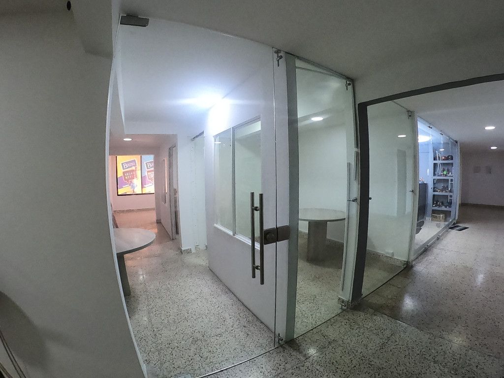 Local en arriendo Bolívar Cartagena Boca Grande 38 m2 Habitaciones 0 Baños 1 Garajes 0 Precio $2000000