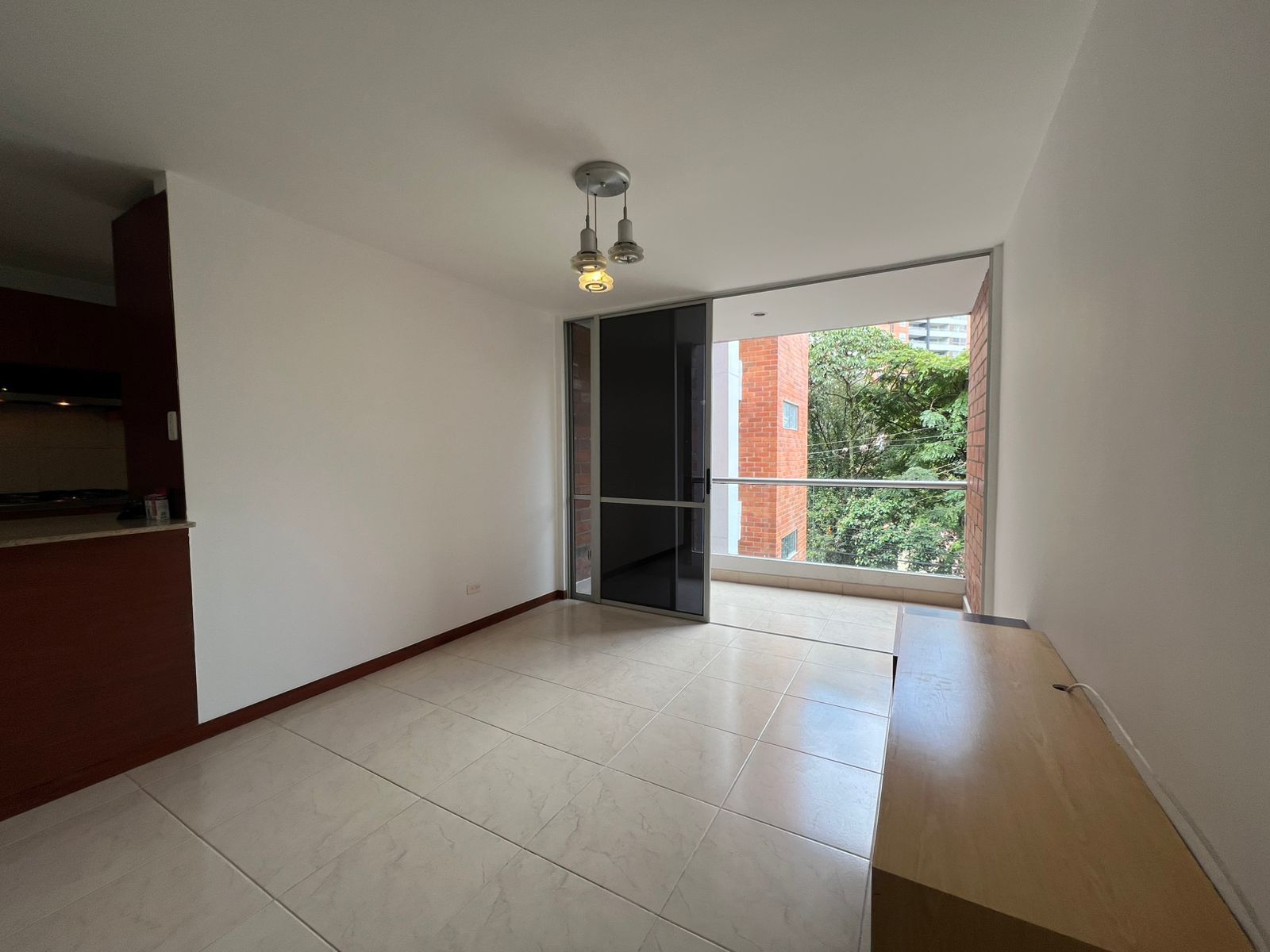 Apartamento en arriendo Antioquia Medellín La Pradera 98 m2 Habitaciones 3 Baños 2 Garajes 1 Precio $3950000
