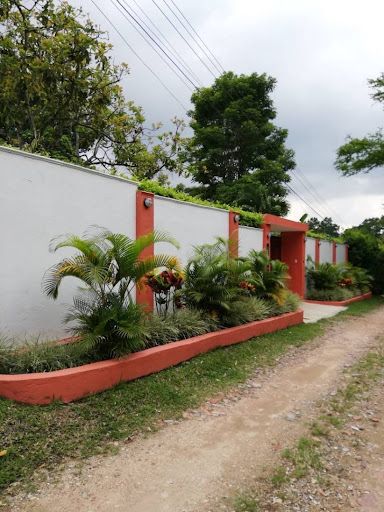 Casa en venta Santander Piedecuesta Cn Mansion Del Bosque 350 m2 Habitaciones 3 Baños 3 Garajes 4 Precio $1800000000