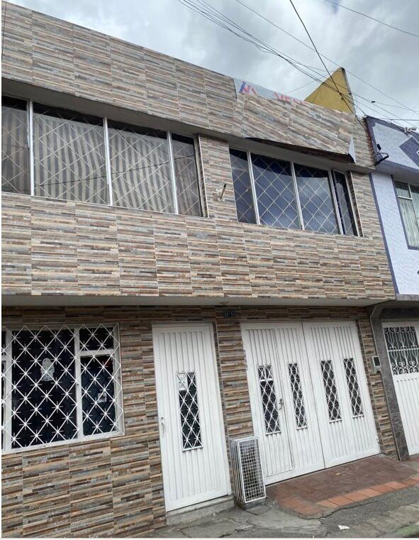 Casa en venta Cundinamarca Bogotá Villa Nueva 80 m2 Habitaciones 10 Baños 7 Garajes 1 Precio $550000000