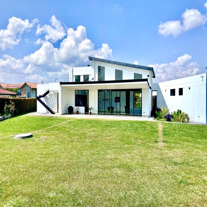 Finca en venta Antioquia Rionegro Rionegro 423 m2 Habitaciones 4 Baños 5 Garajes 8 Precio $3250000000