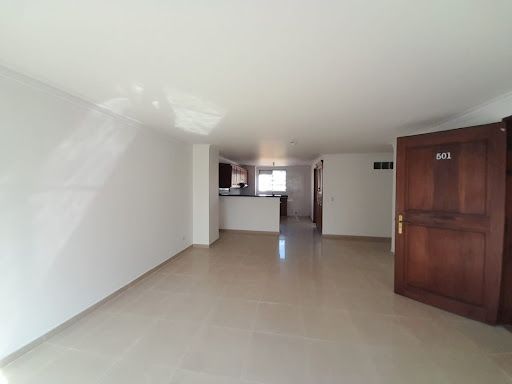 Apartamento en arriendo Antioquia Medellín Otros 110 m2 Habitaciones 3 Baños 2 Garajes 2 Precio $3800000