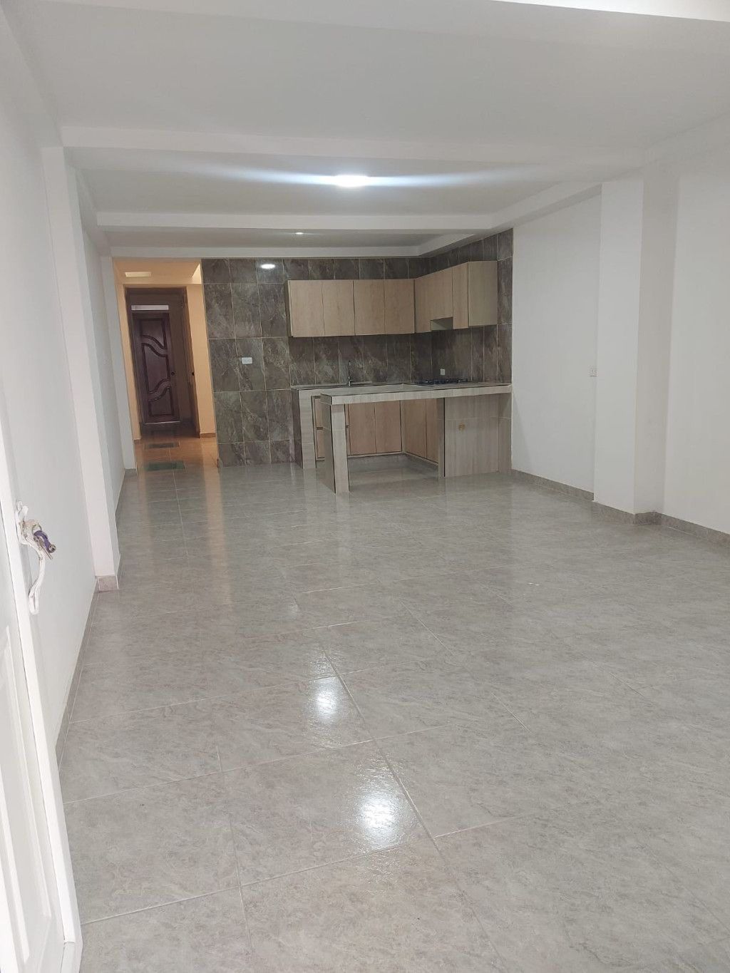 Apartamento en arriendo Valle Del Cauca Cali Urbanización Colseguros 85 m2 Habitaciones 2 Baños 2 Garajes 1 Precio $1450000