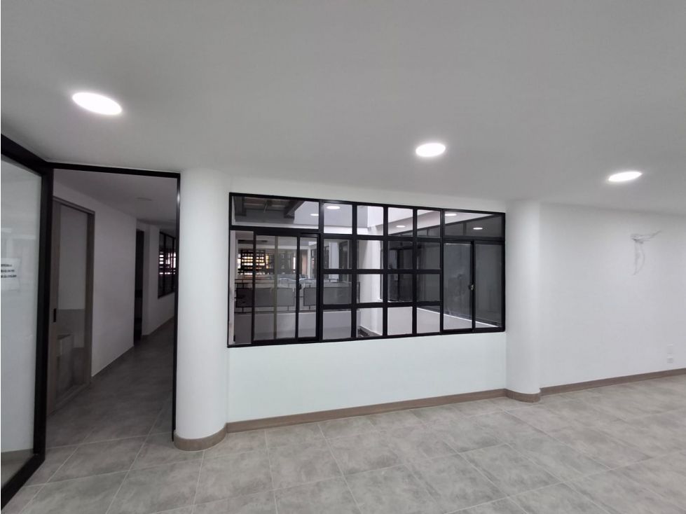 Oficina en arriendo Antioquia Sabaneta Entre Amigos 103 m2 Habitaciones 0 Baños 1 Garajes 0 Precio $4300000