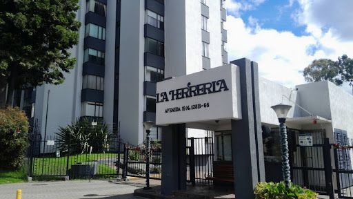 Apartamento en arriendo Cundinamarca Bogotá Country Club 130 m2 Habitaciones 3 Baños 3 Garajes 1 Precio $4750000